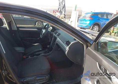 2016 Volkswagen Passat 1.8T S from USA, damaged, VIN 1VWAS7A31GC068054